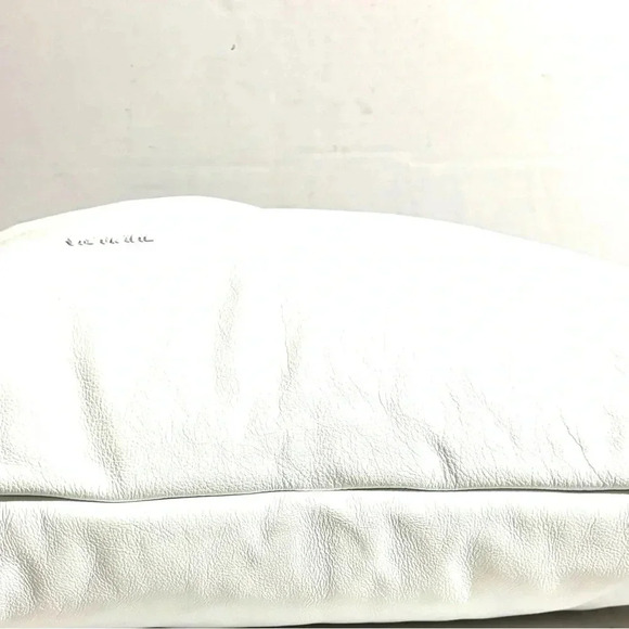 Vic Matie white pebbled leather shoulder handbag - Picture 3 of 10